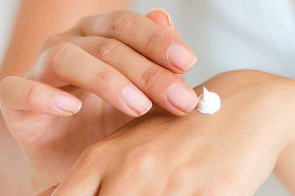 Đọc kỹ hướng dẫn trước khi dùng Retinol để hạn chế kích ứng cho làn da